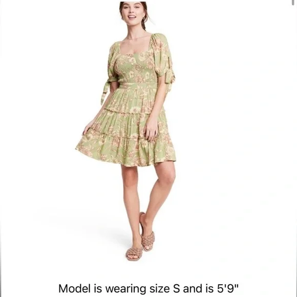 NWOT Aguabendita Target Floral Short Sleeve Smock Tiered Dress Green Sm Tropical